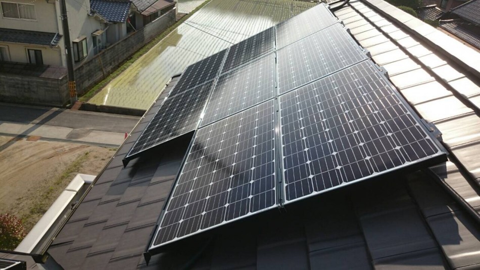 岡山県井原市Ｋ様邸にて三菱製モジュールを使用した太陽光発電設備工事をいたしました！