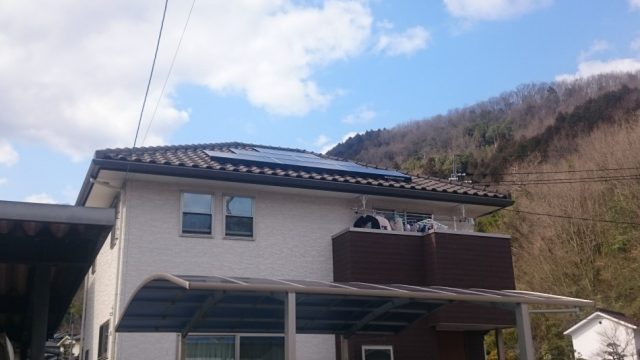 井原市Ｔ様邸において太陽光発電設備の設置工事を行いました！三菱モジュール使用