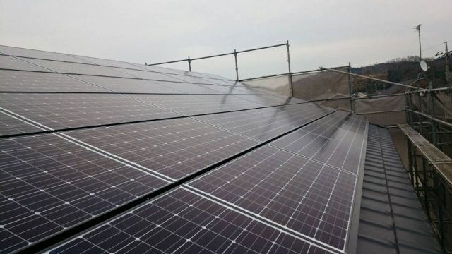 福山市沖野上町　片流れ屋根に１０．２９Ｋｗｈの太陽光発電設備の設置工事！