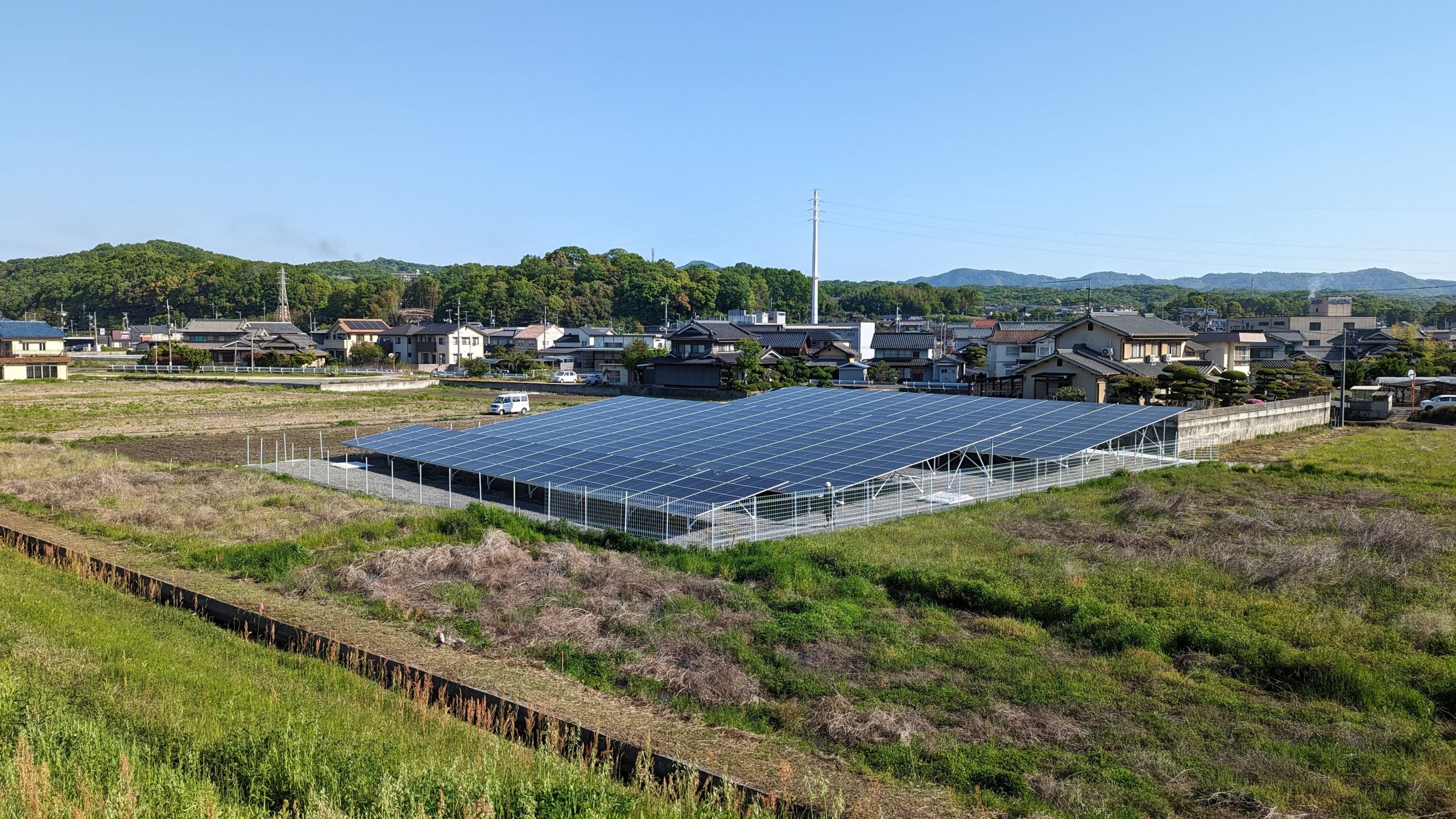 広島県福山市駅駅家町近田　　　(株)J様　　　　　　　太陽光発電システム施工実績