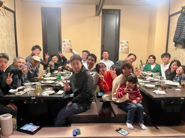 本年も多くのお客様の☀️
#太陽光発電システム 導入に携わらせていただきました。
産業用・事業用太陽光を中心に
無事故で一年を終えられたことに心から感謝いたします。

お取引先の皆様、協力業者の皆様
そして現場を支えてくれた信頼できるスタッフ
一人ひとりに、感謝しかありません。
本当にありがとうございます。

すでに次の年に向けた準備は始まっていますが
まずはしっかり休み、家族と年越しを過ごし
次の飛躍に向けて英気を養いましょう。

来年も、確かな技術と責任ある施工で
企業のエネルギー課題解決に向き合っていきます。

☀️太陽光発電・🔋蓄電池工事は
#エムケイソルテック にお任せください。
全国対応してます。

現場を支える仲間を募集中です。
#電気工事士 #電気施工管理技士
経験者優遇／実務重視の評価制度あり。

#広島県太陽光発電
岡山県太陽光発電